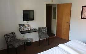 Hotel Aveny Bed&Breakfast